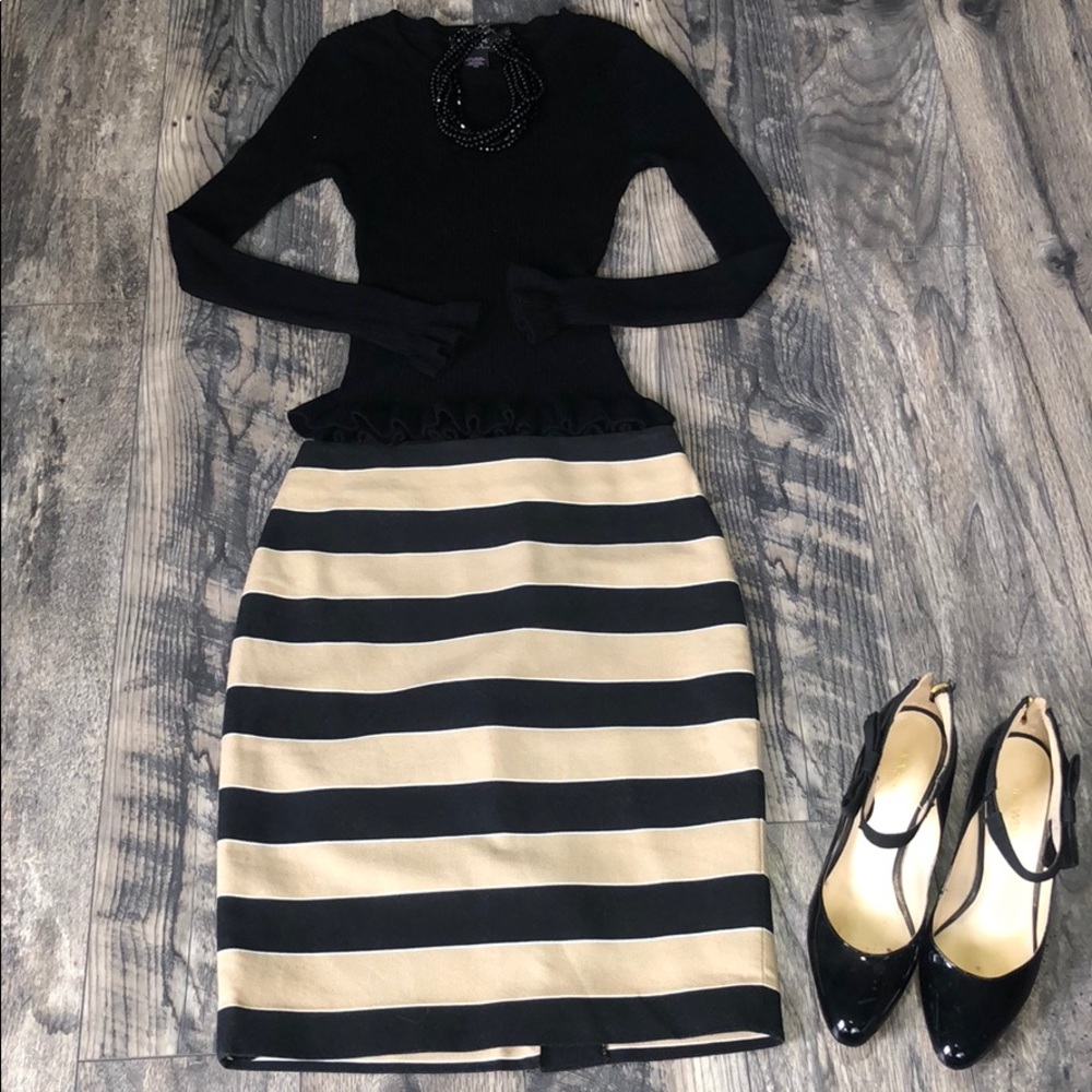 LOFT pencil skirt